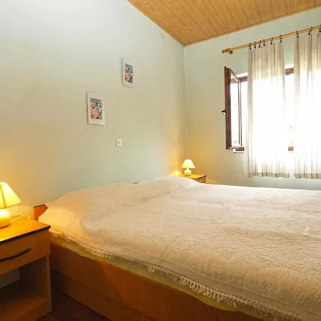 Fuer 4 Personen Ca 65 Qm In Pula, Istrien Istrische Riviera Apartment *